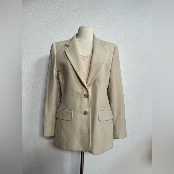Ralph Lauren Jackets & Blazers - Classic Vintage  Ralph Lauren Wool Cashmere Cream Blazer Size 8